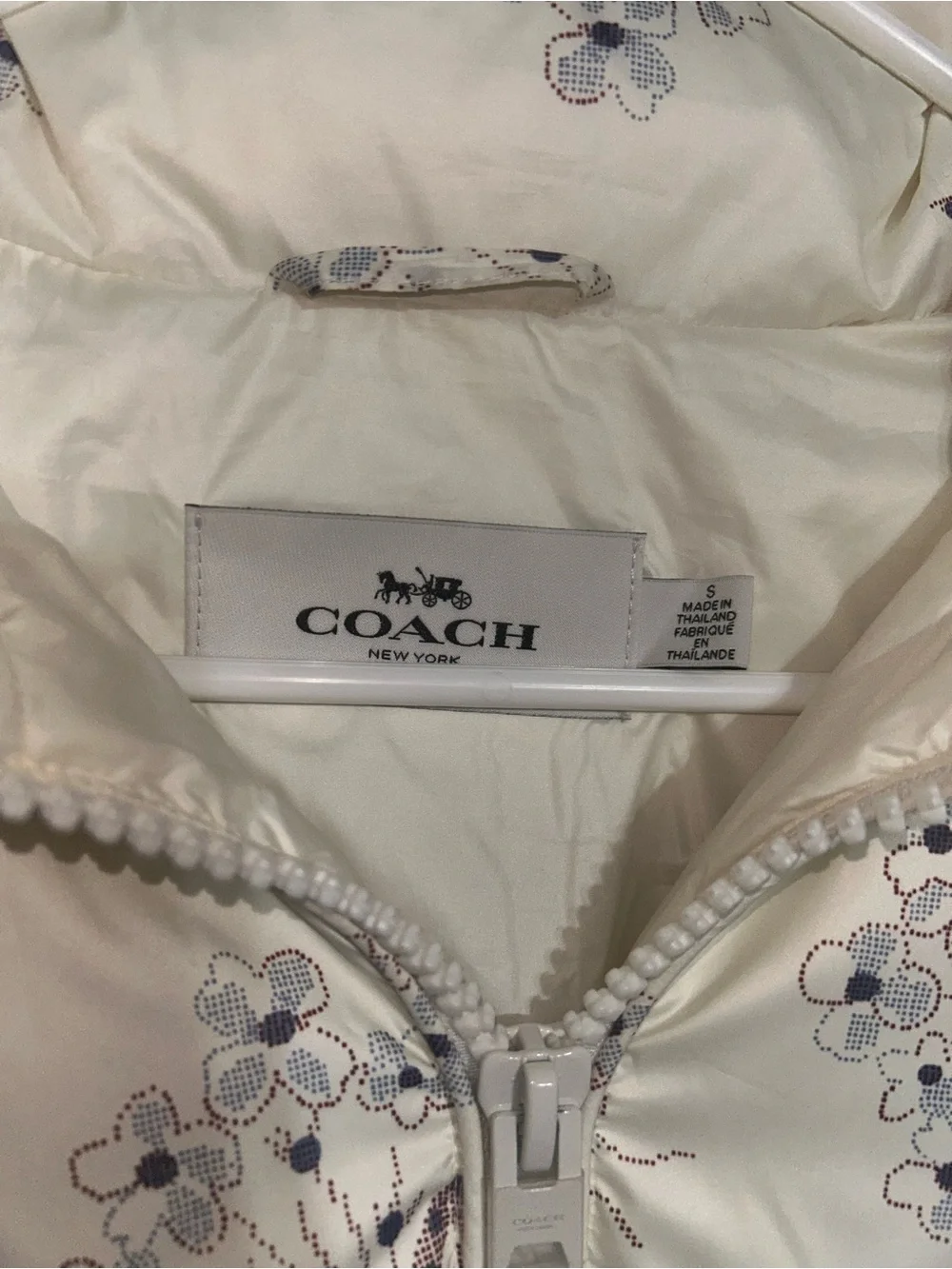NWOT! Coach Off- White Floral Bow Print Puffer Jacket with Hood size S